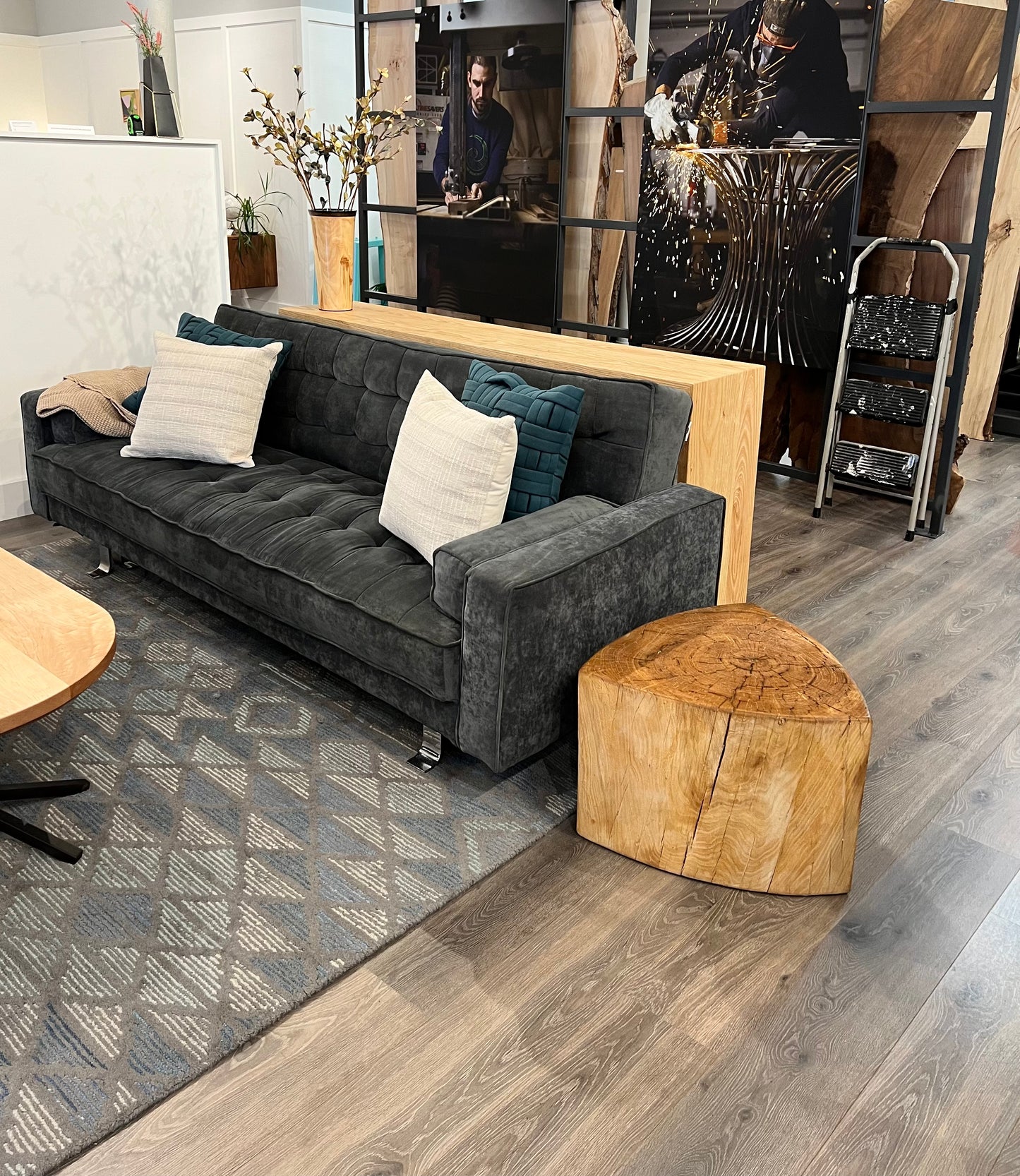 TANGO single block rustic site table