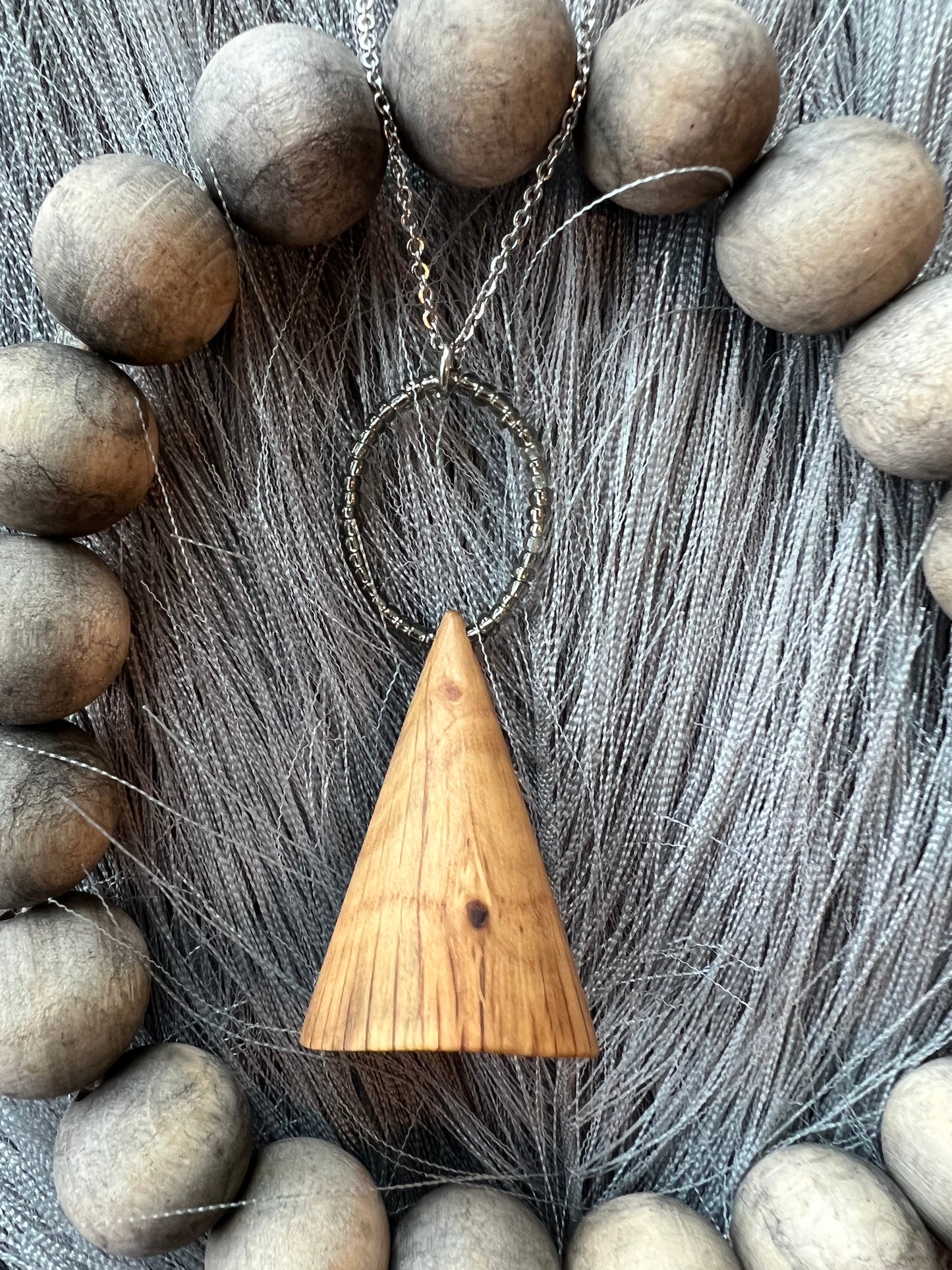 Red oak necklace